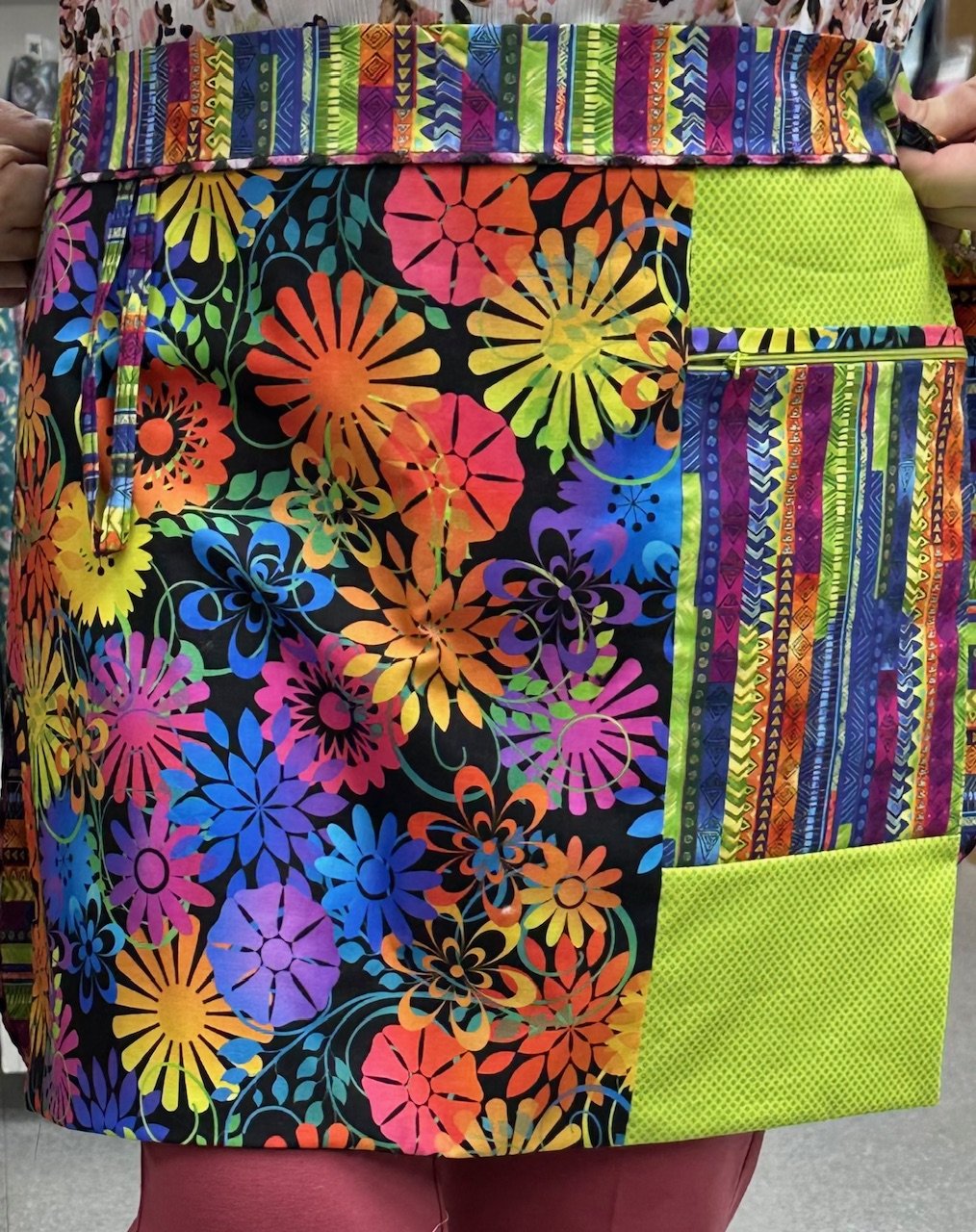 Cooking in Color Apron Class Sample