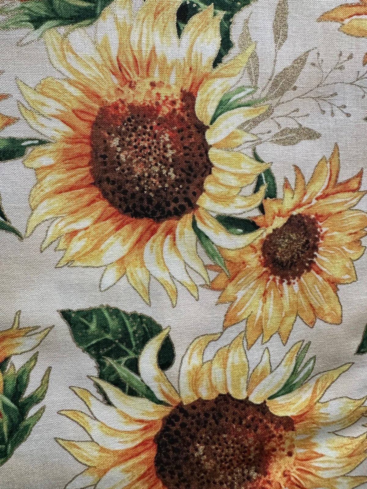 Fall Round Table Topper Prairie Point Fabric Kit