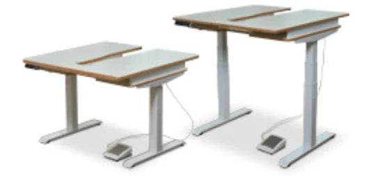 Baby Lock 20" Regalia Stationary Machine With Lift Table And Insert