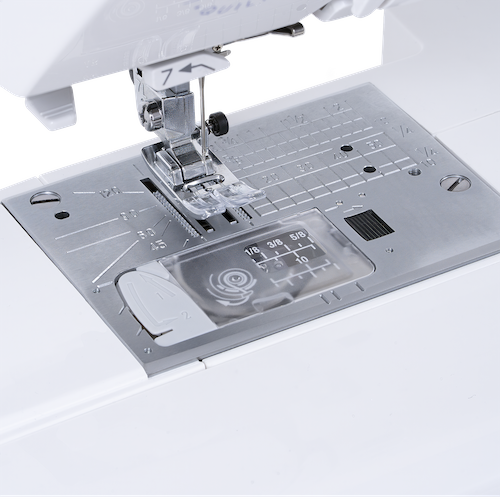 Janome 5300QDC Laundry Basket Quillts Sewing Machine
