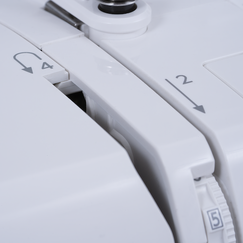 Janome 5300QDC Laundry Basket Quillts Sewing Machine