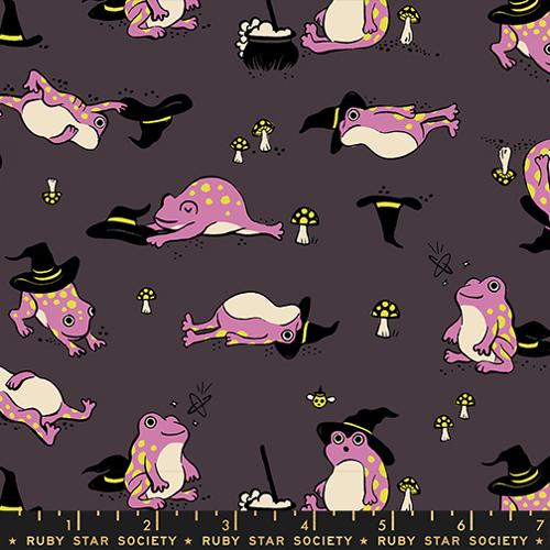 Freaky Familiars || Eggplant Frogmiliars || Brown