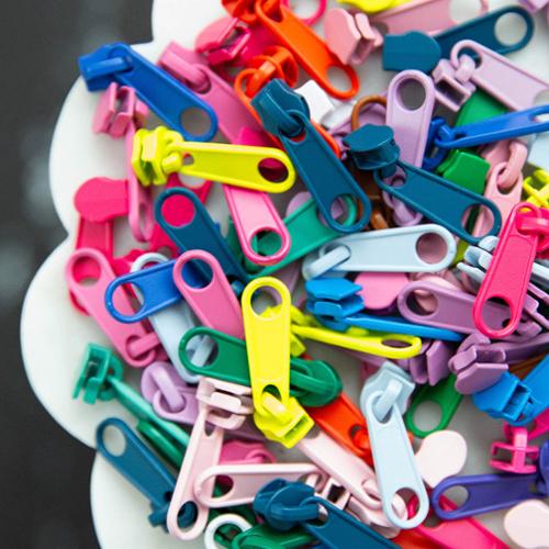 Stitch Supply Co. || Zipper Pull Asst.