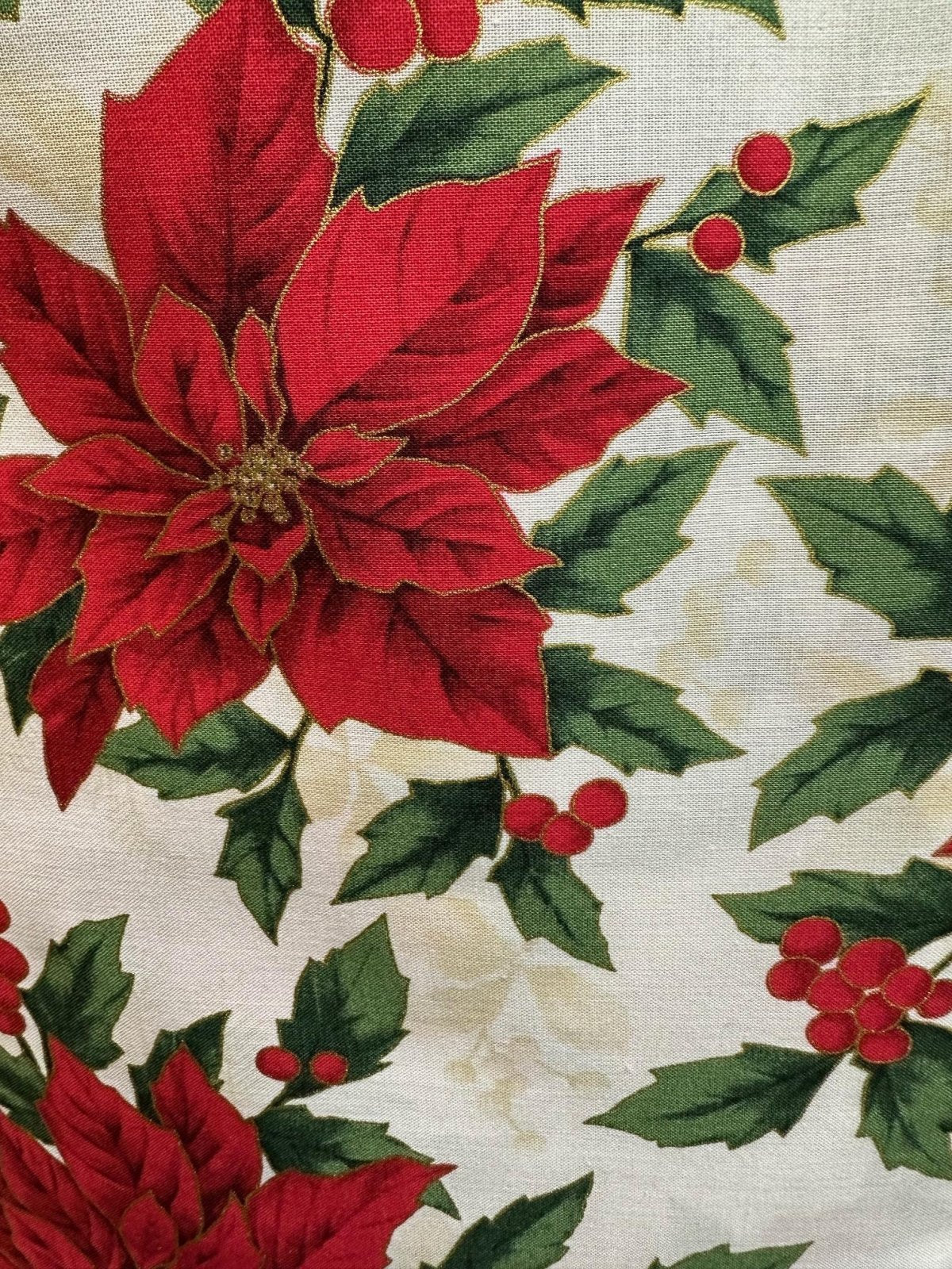 Christmas Round Table Topper Prairie Point Fabric Kit