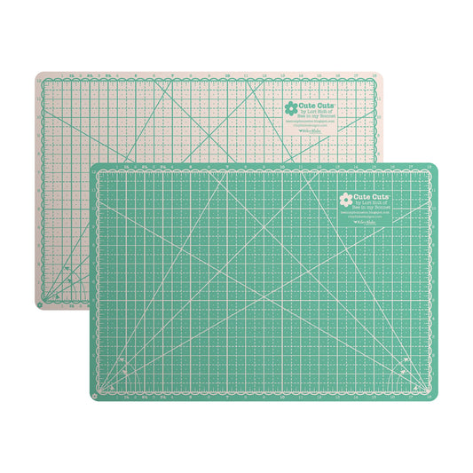 Lori Holt Cute Cuts™ Cutting Mat 12" x 18" Leaf and Latte