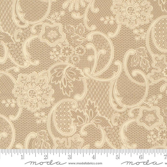 Lydias Lace Toast Floral