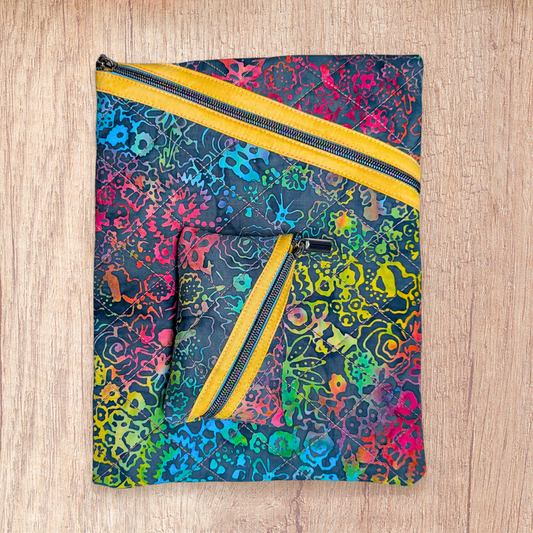 Class: Hemingway Pouch