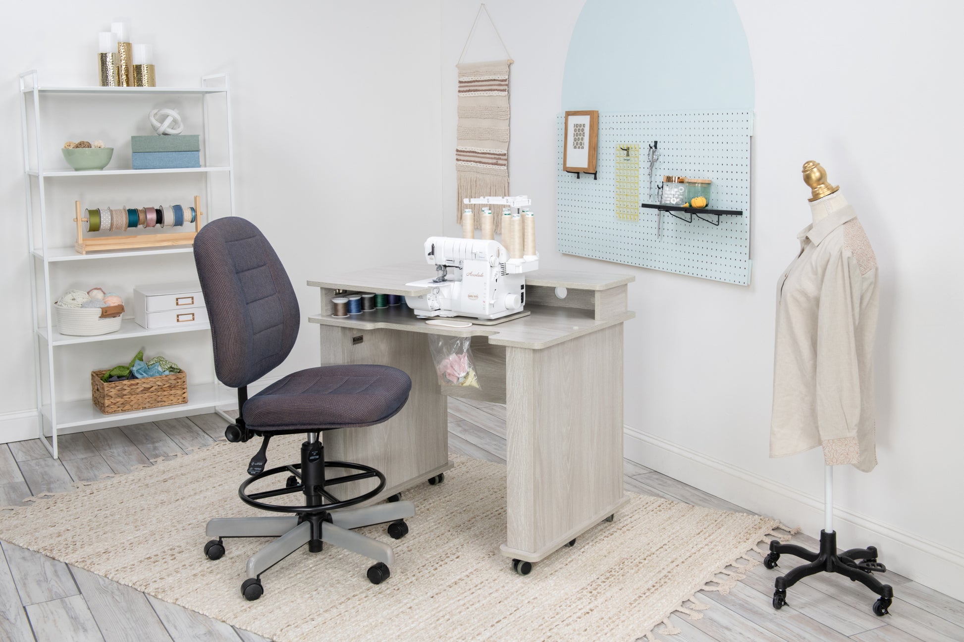 Koala Serger Station